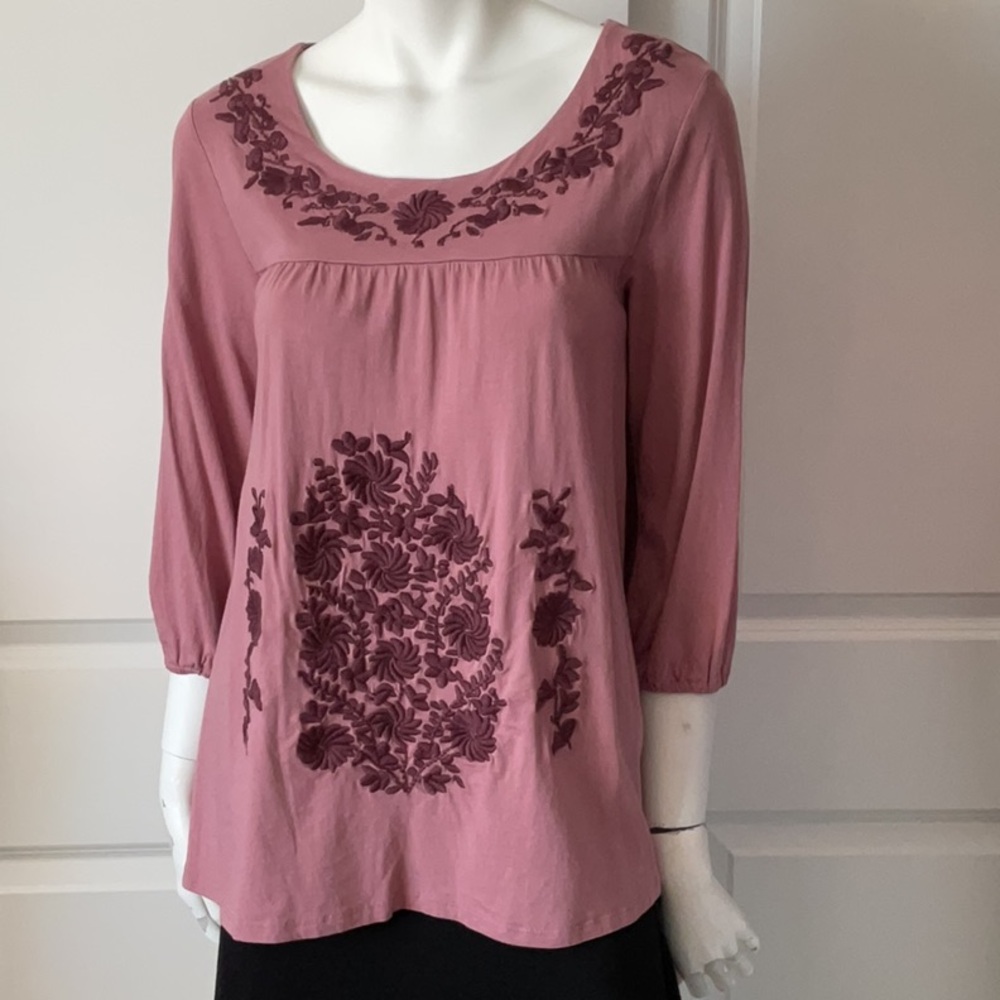Garnet Hill 3/4 Sleeve Mauve floral top